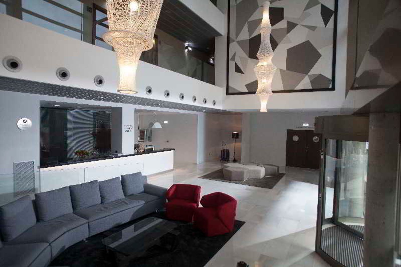 K10 Hotel-Spain-URNIETA-Lobby-4