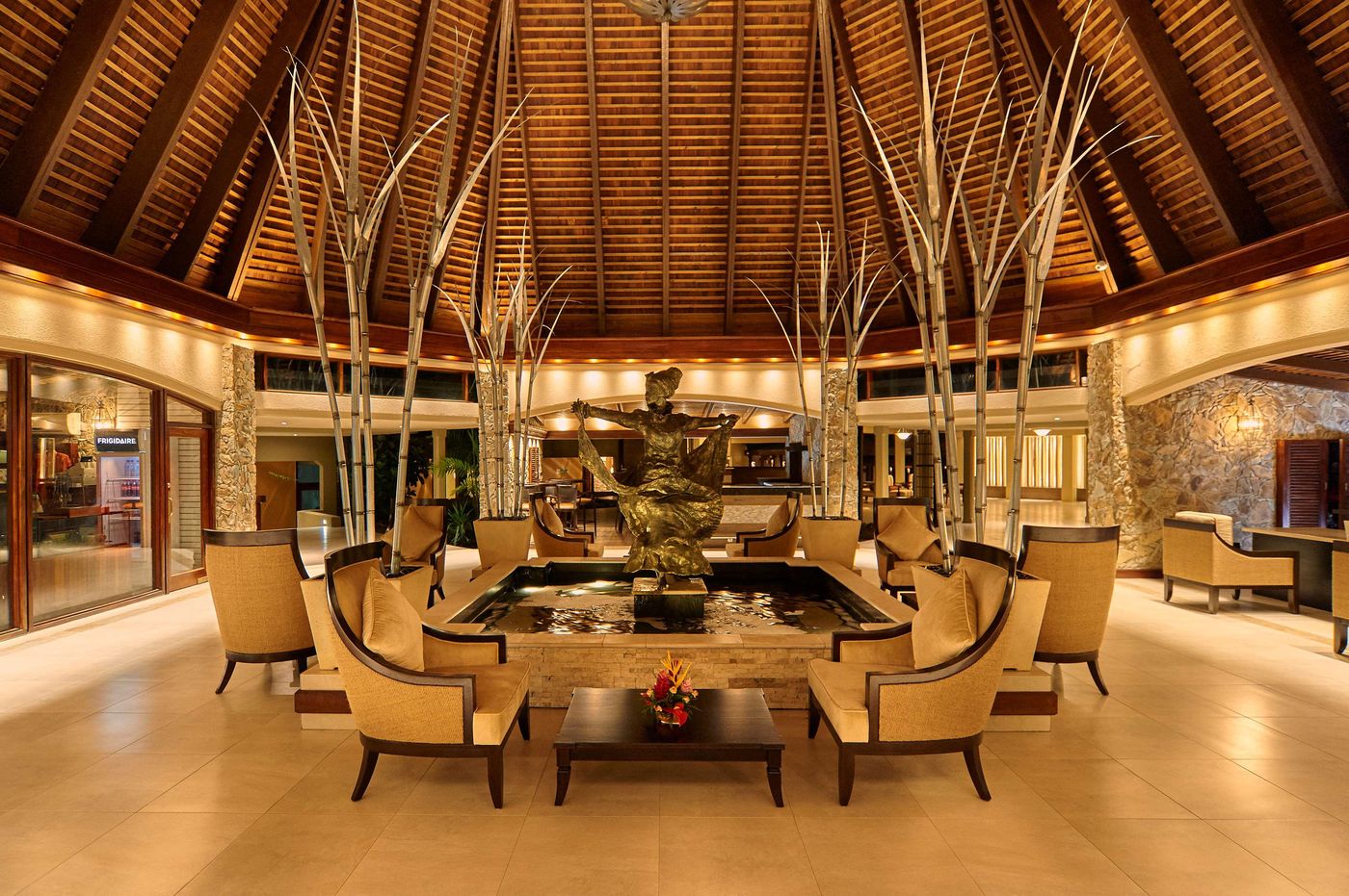 Mount-Irvine-Bay-Resort-Lobby-21