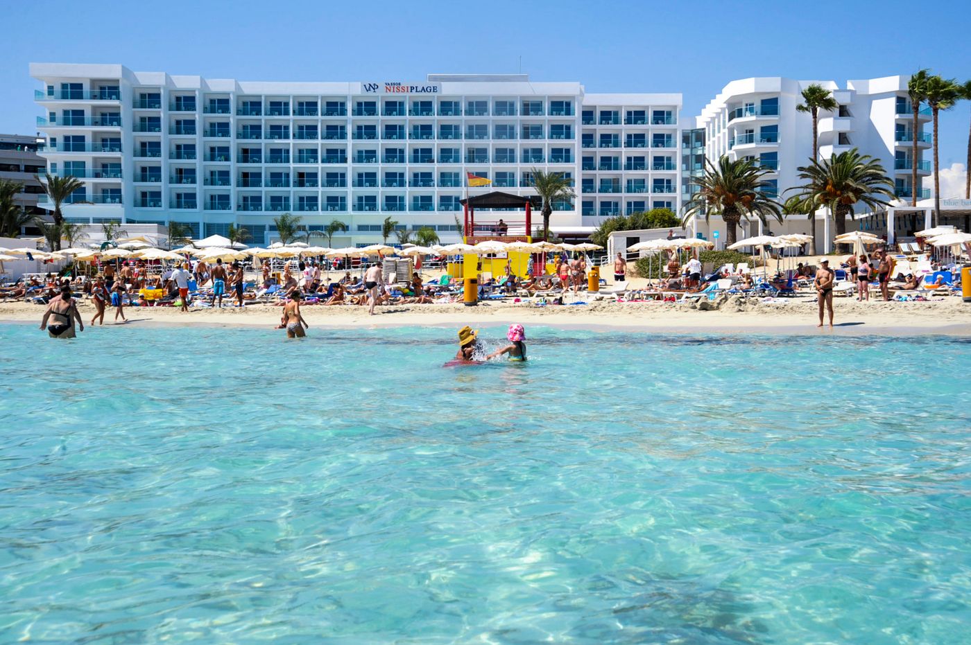 Vassos-Nissi-Plage-Beach-4