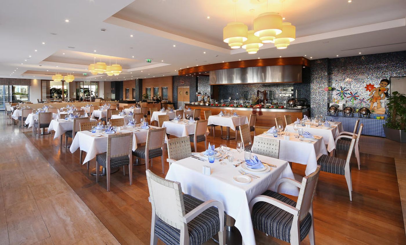 Hilton Vilamoura As Cascatas Golf Resort & Spa