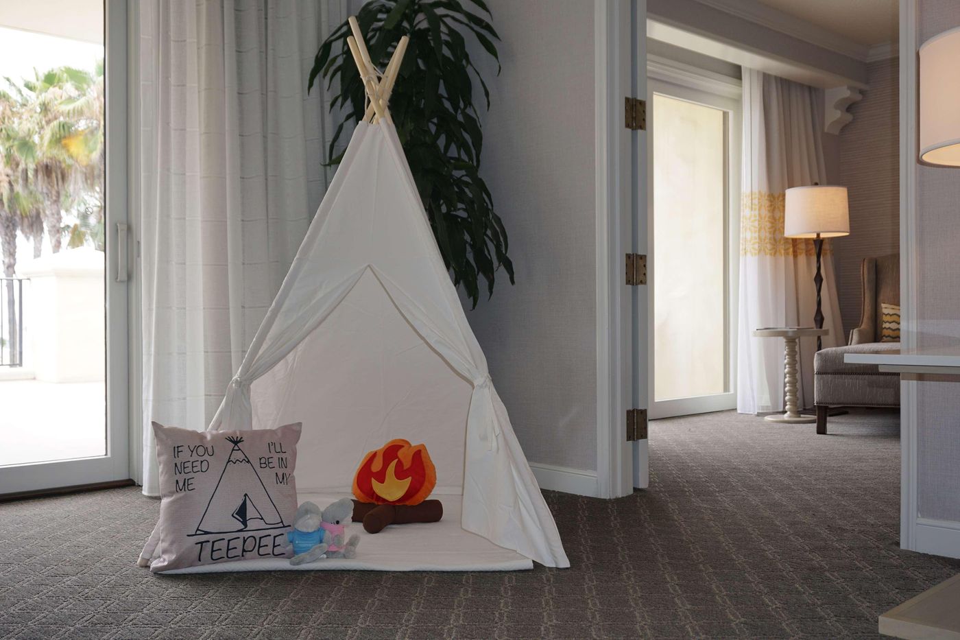 Hyatt-Regency-Huntington-Beach-Room-40