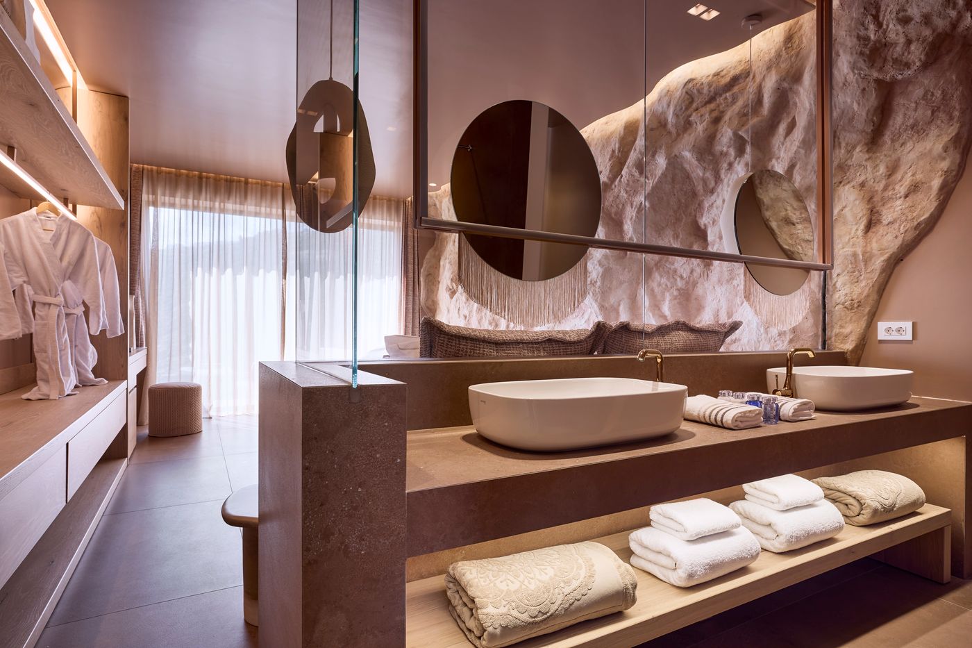 Ethereum-Mykonos-Room-22