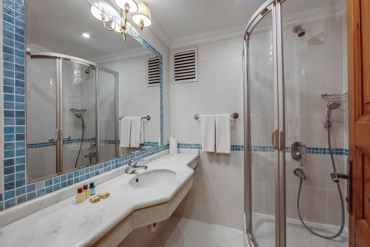 Sari Konak-Turkey-ISTANBUL-Room-9