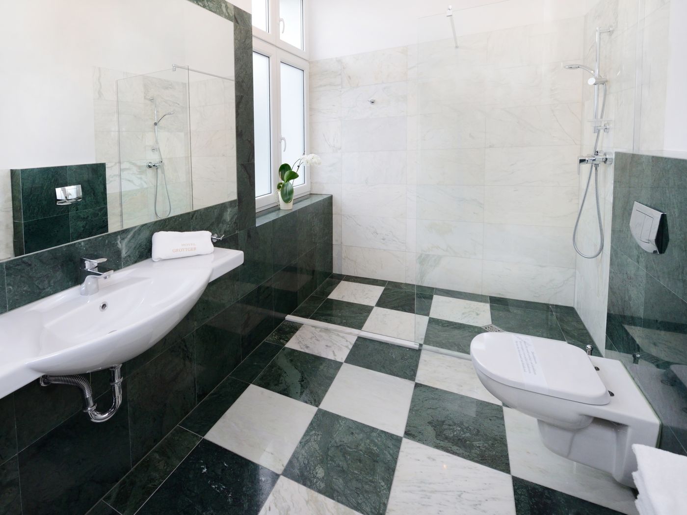 Grottger-Luxury-Boutique-Hotel-Room-37