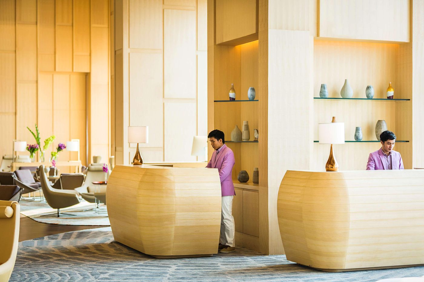 AVANI--Riverside-Bangkok-Hotel-Lobby-7