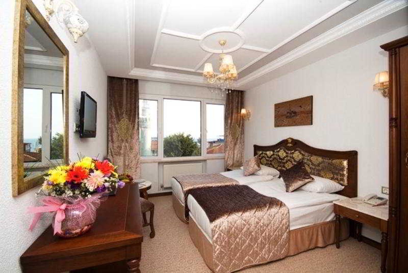 Antis-Hotel-Special-Class-Room-15