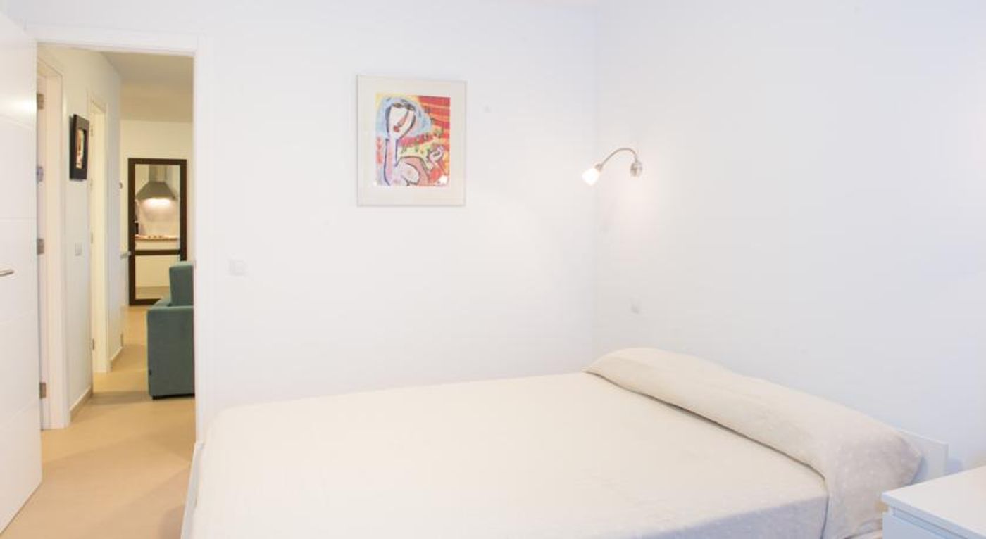 Los Caribes Apartments