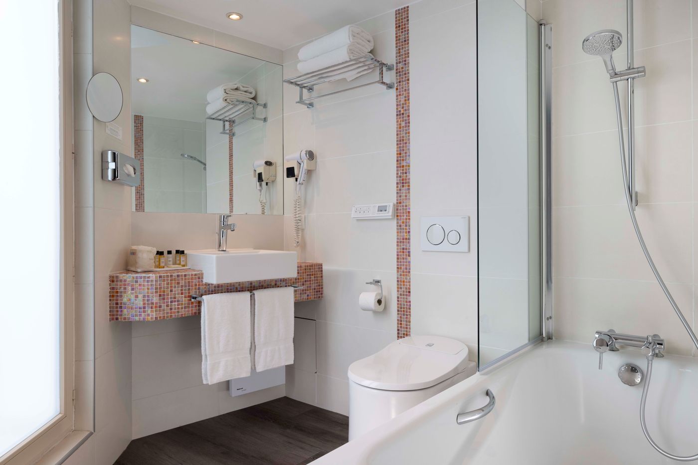 Park-Lane-Paris-Room-51