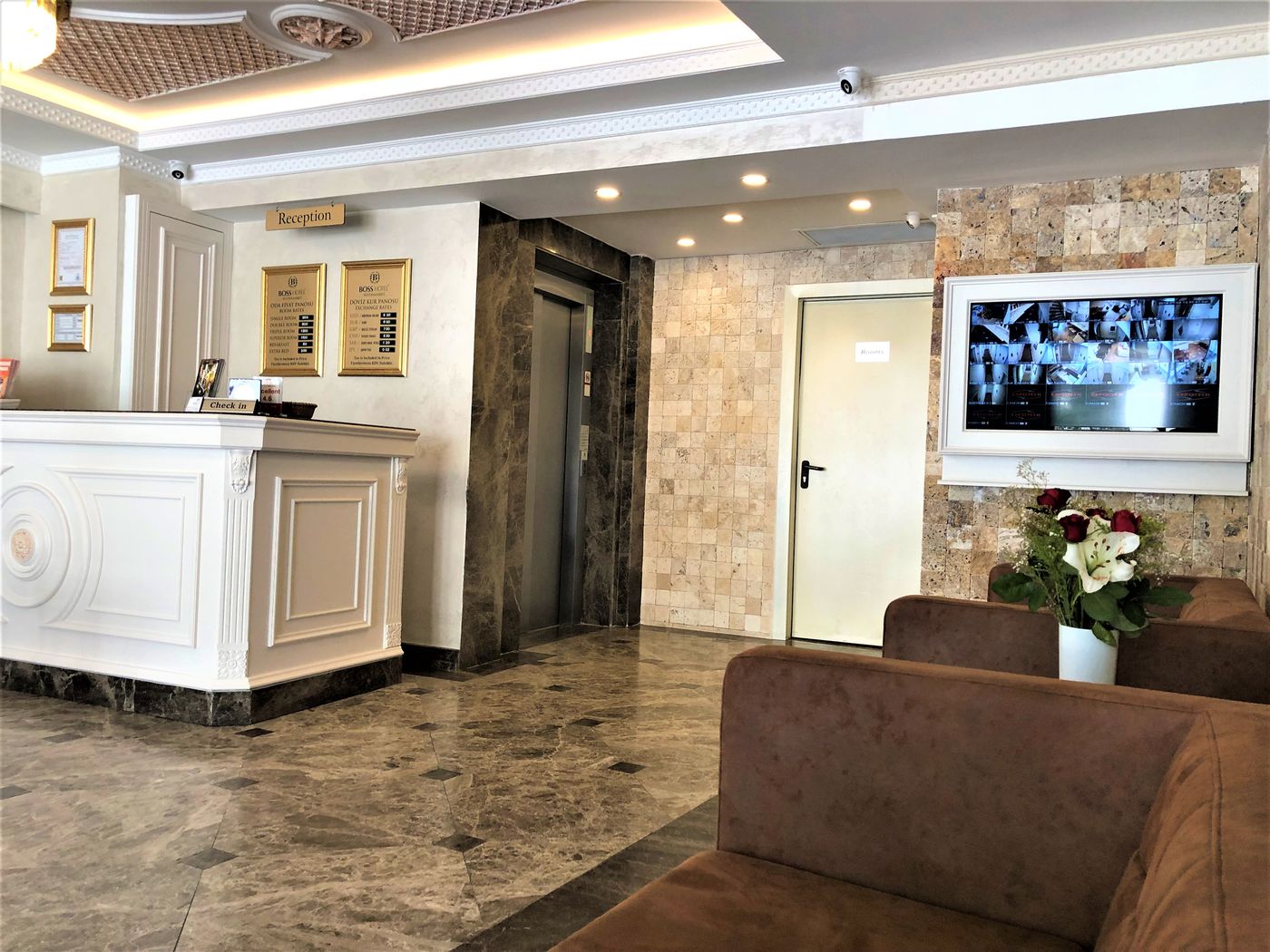 Boss-Hotel-Sultanahmet-Lobby-12