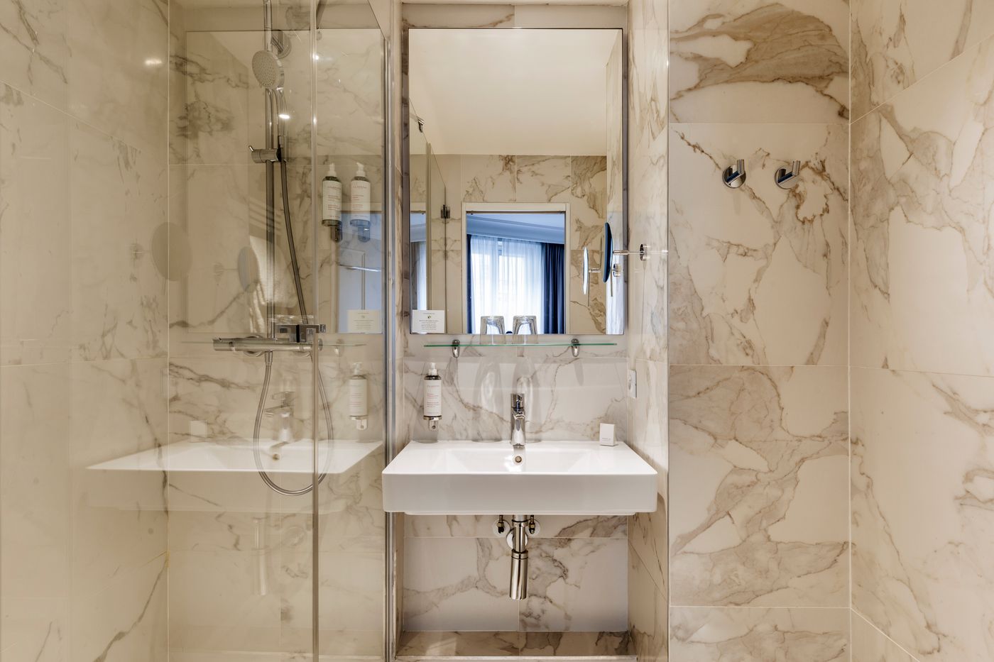 Trinite-Haussmann-Room-12