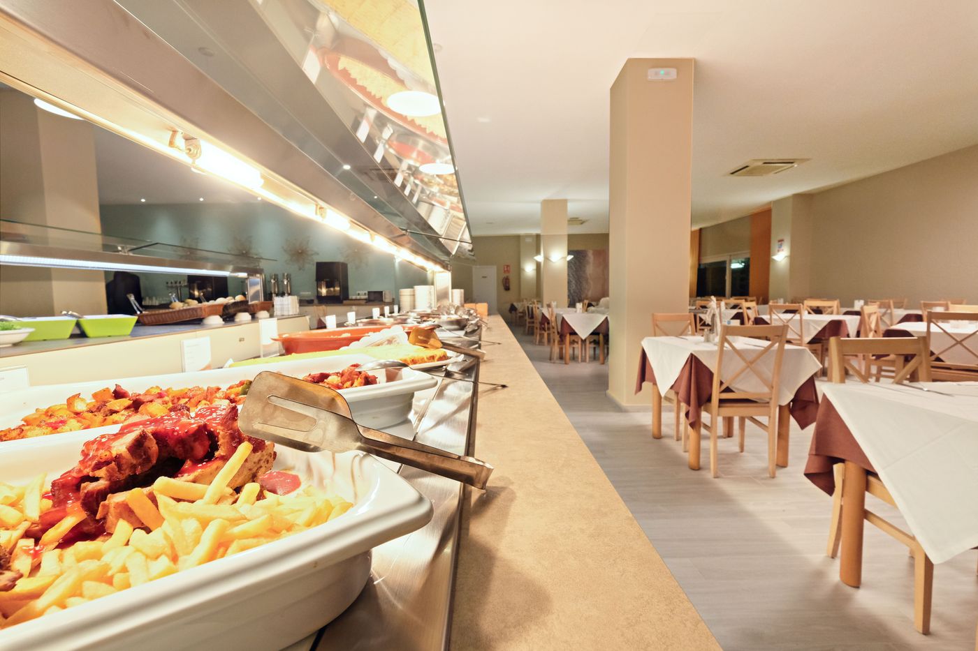 Azuline-Hotel-Pacific-Restaurant-28