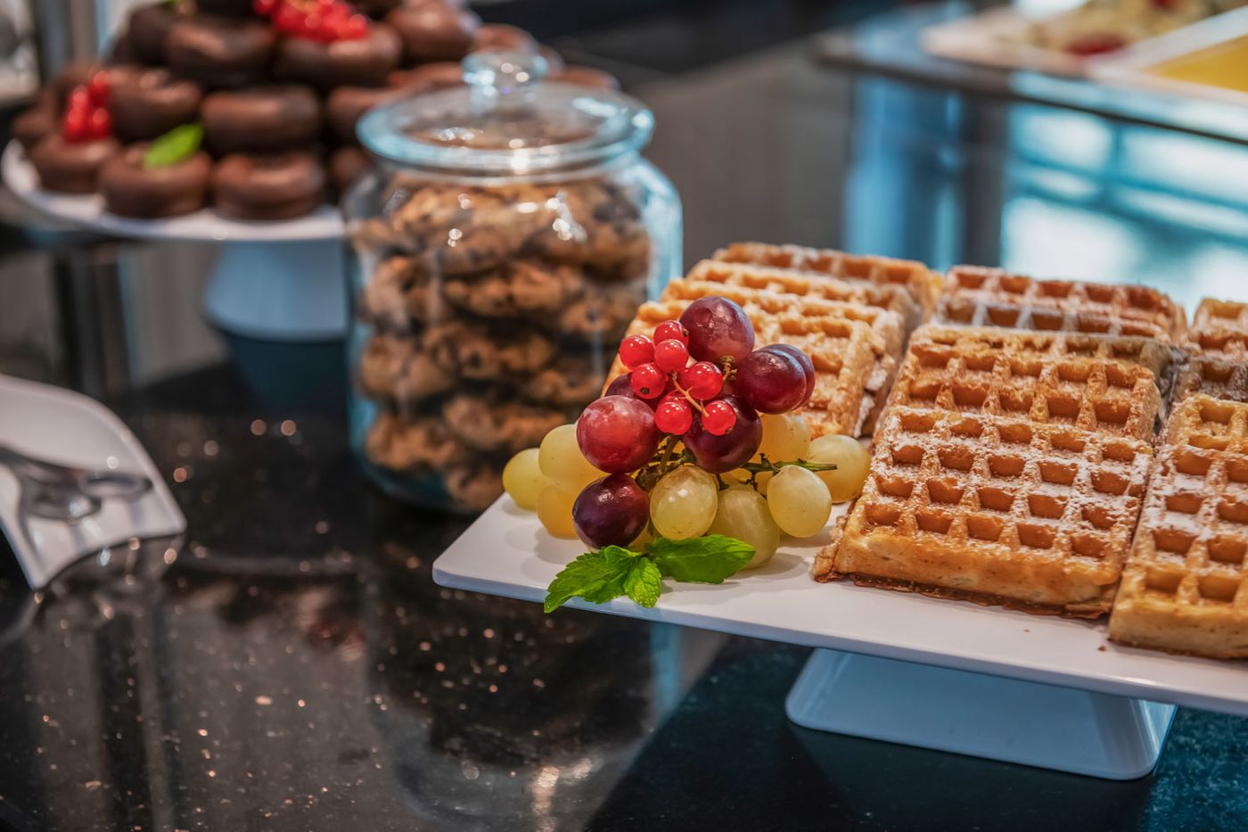 Eurostars-Danube-Budapest-Restaurant-45