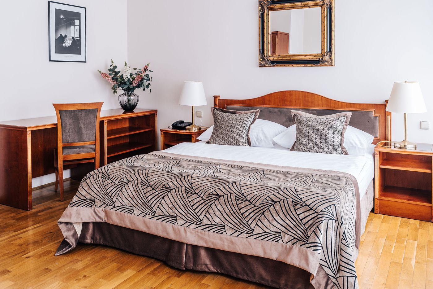 Belvedere-Hotel-Prague-Room-7