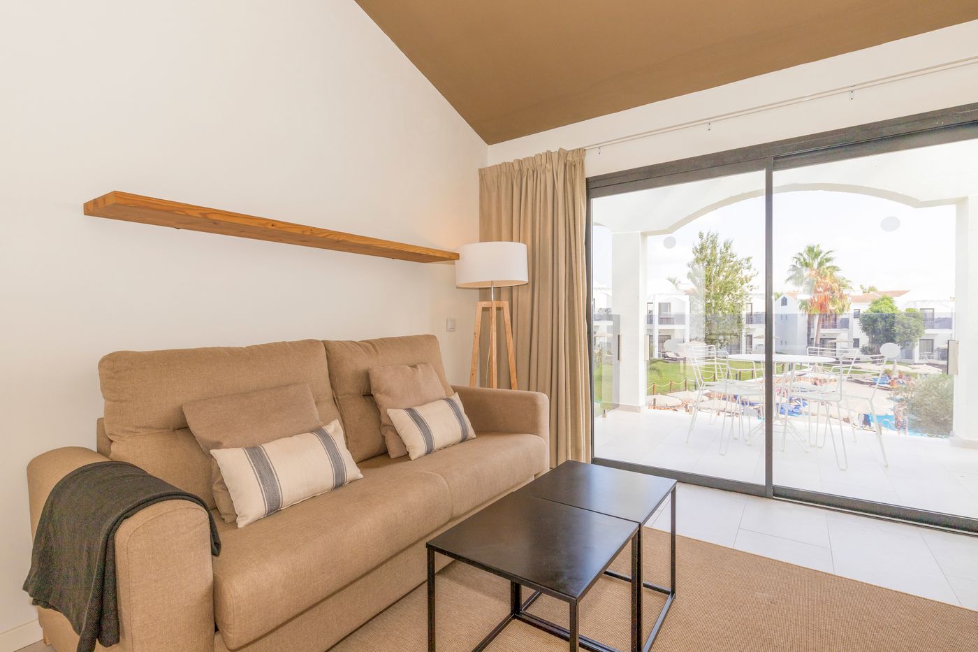 Mar-Hotels-Paradise-Club---Spa-Room-36