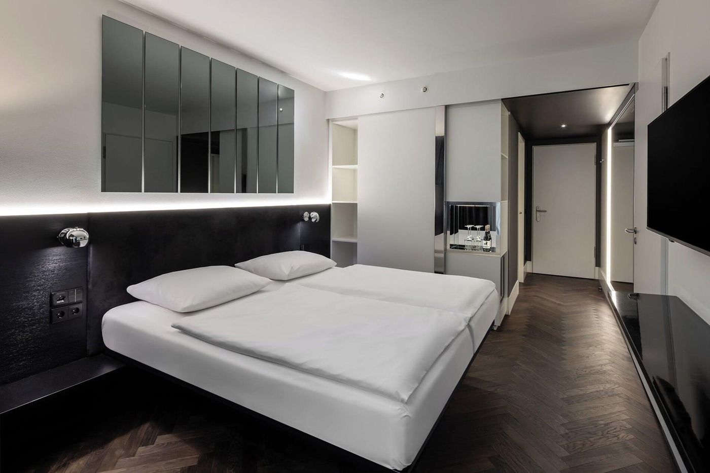 Amano-Grand-Central-Room-29