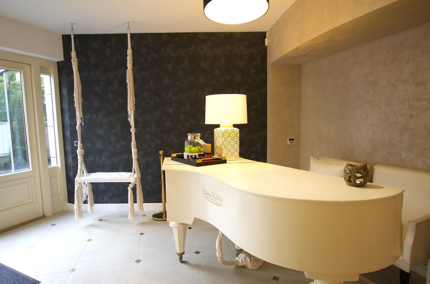 A11-Apartments-Spa-Dermique-Lobby-72