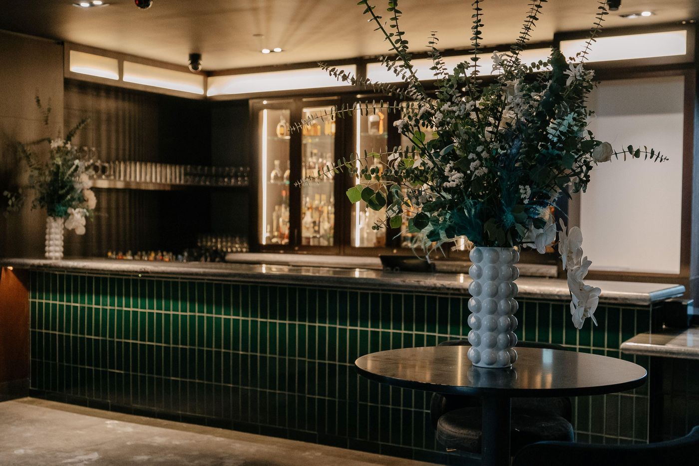 Hotel-Indigo-Lower-East-Side-New-York-Lobby-23