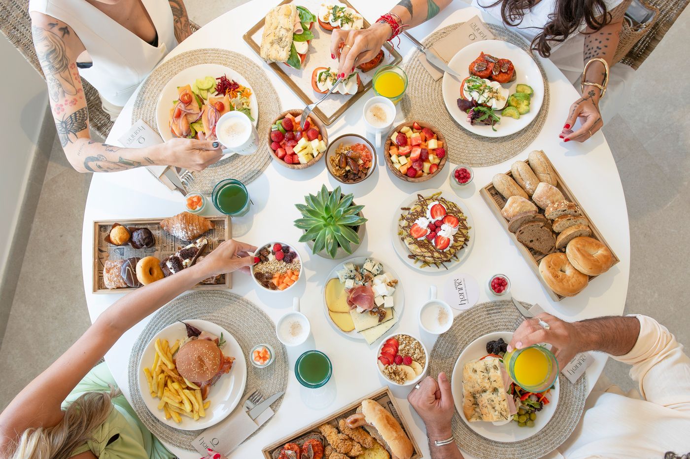 Hotel Tangerine by Honne Hotels