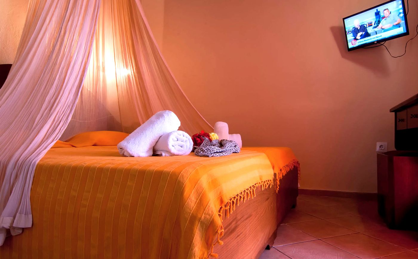 Fouxia-Apartments-and-Studios-Room-46