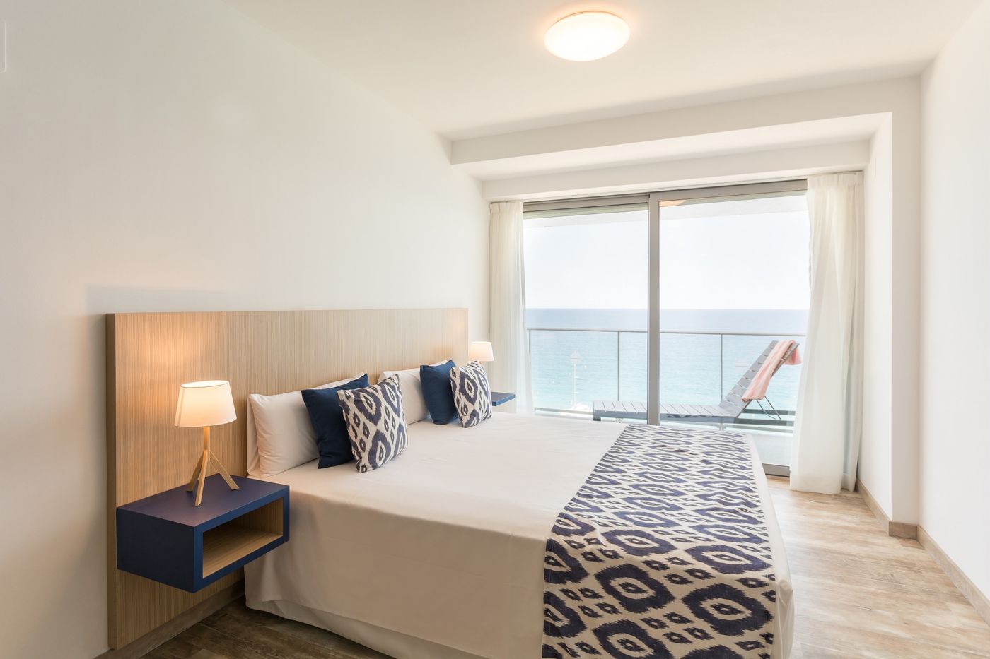 Pierre---Vacances-Blanes-Playa-Room-4