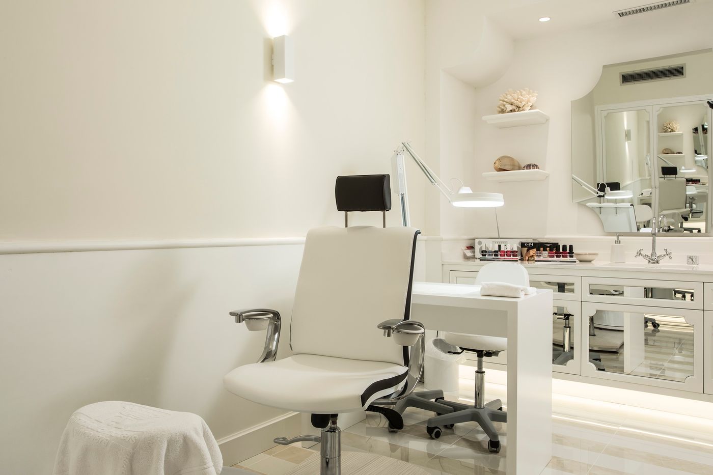 Grand-Hotel-Capodimonte-Sports-and-Entertainment-46