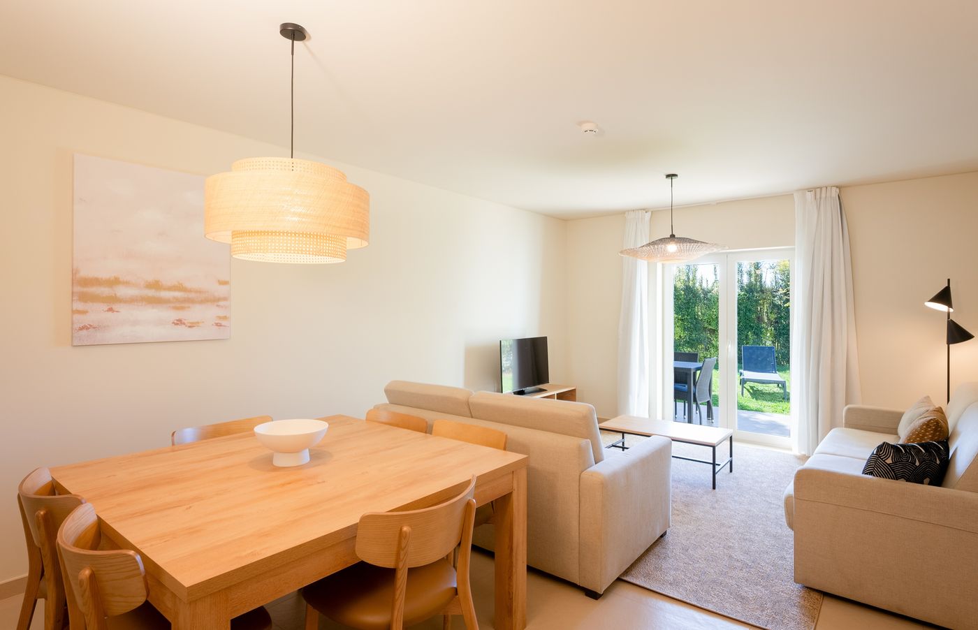 Eden-Villas-and-Apartments-Room-47