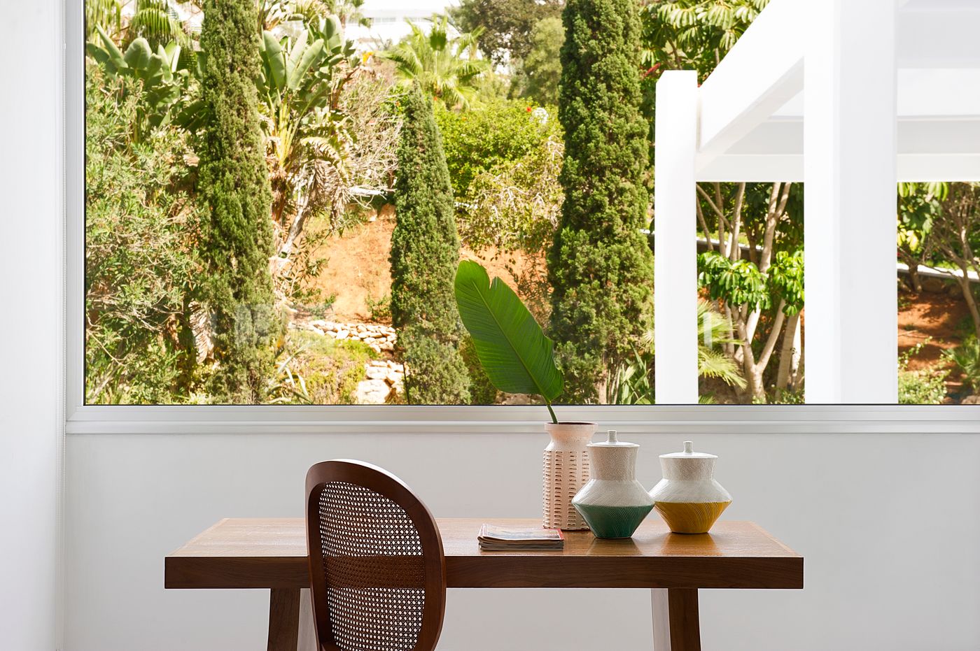 Grecian-Sands-Hotel-Lobby-37