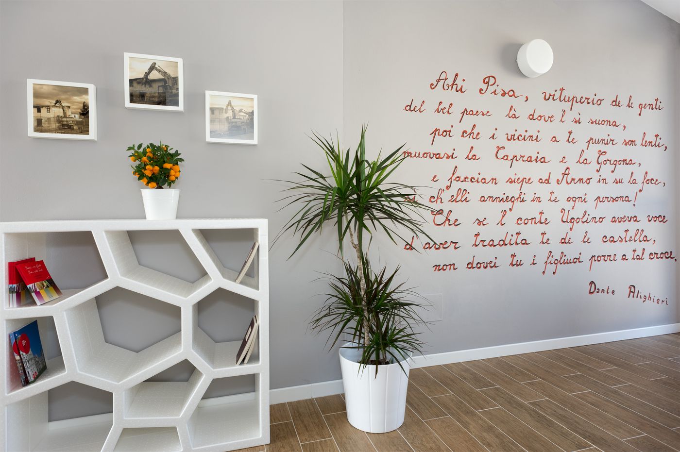 Residence-Antiche-Navi-Pisane-Lobby-8