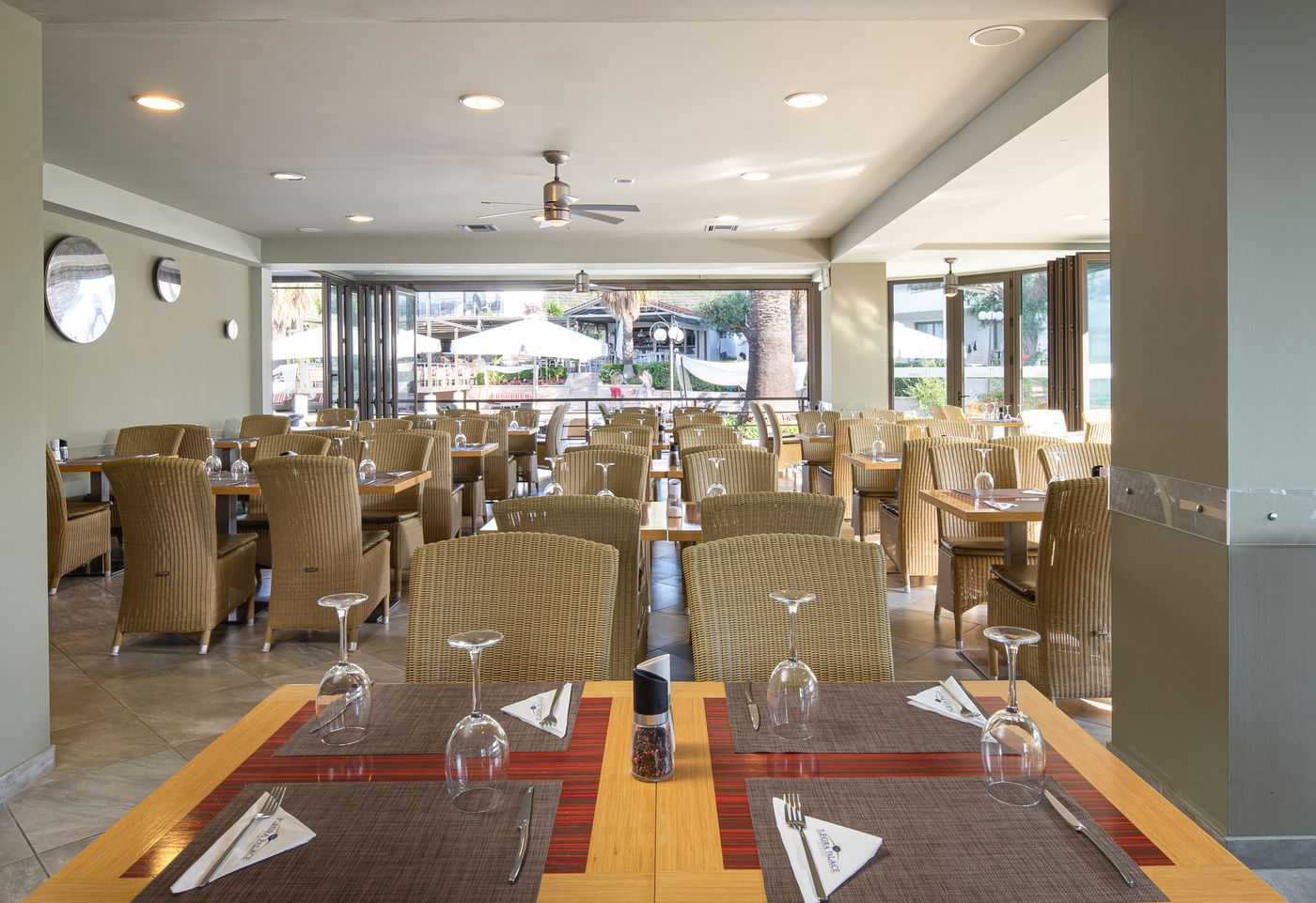 Flegra-Palace-Restaurant-63