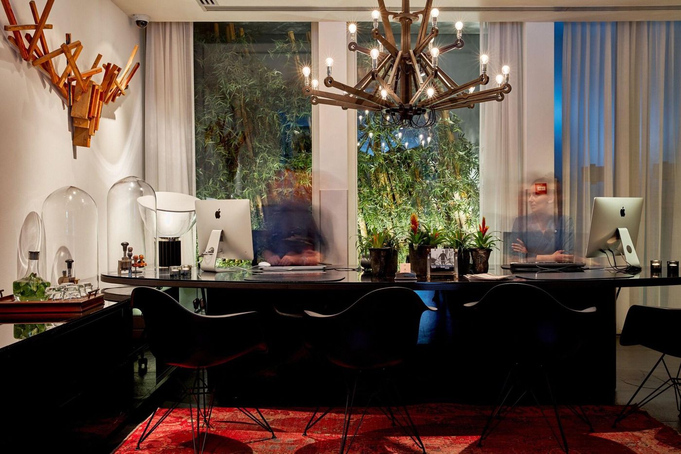 SIR-Albert-Hotel--part-of-Sircle-Collection-Lobby-17