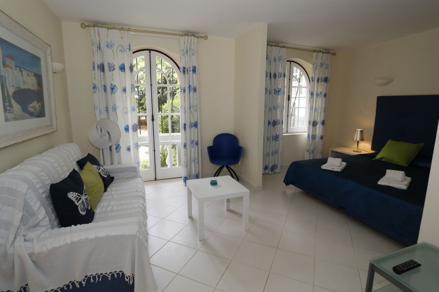 Apartments-Old-Village-Room-26