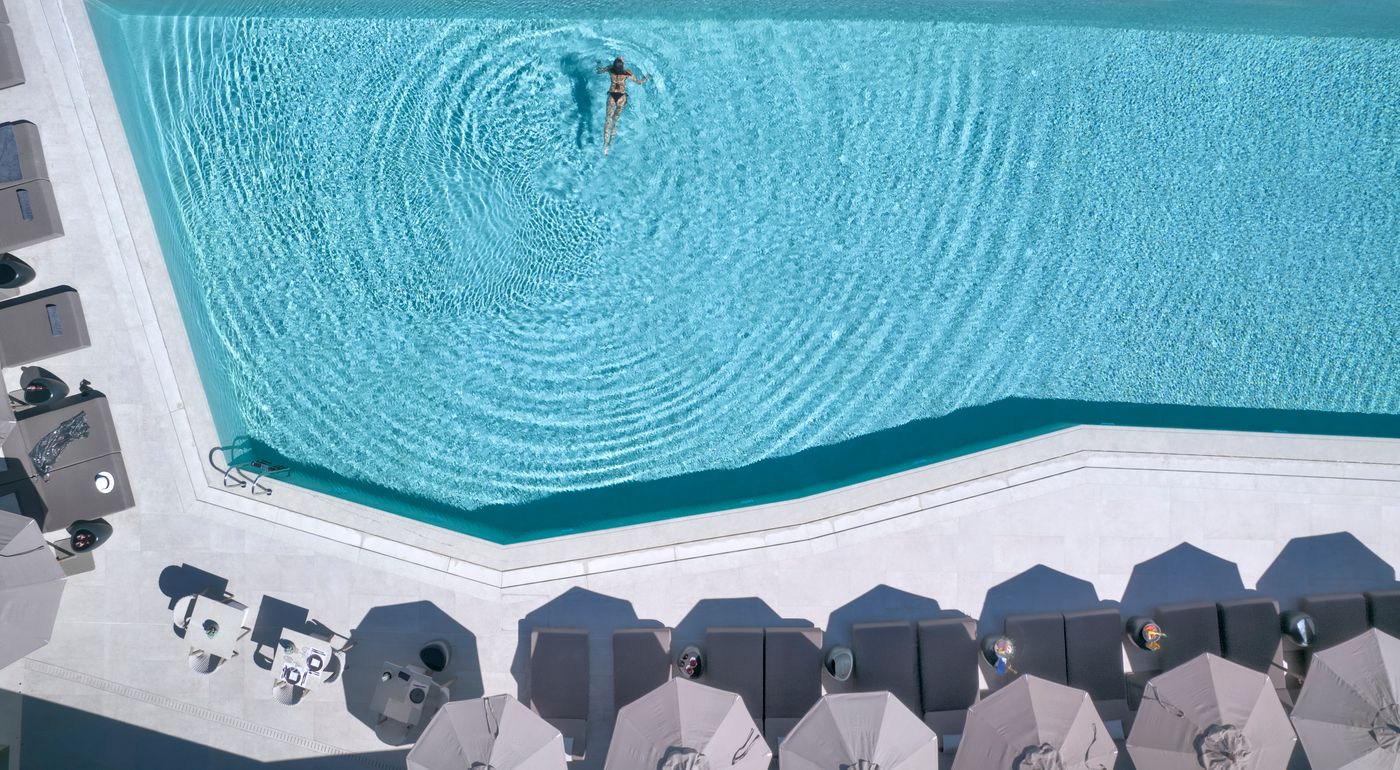 Aeonic-Suites---Spa-General-view-15