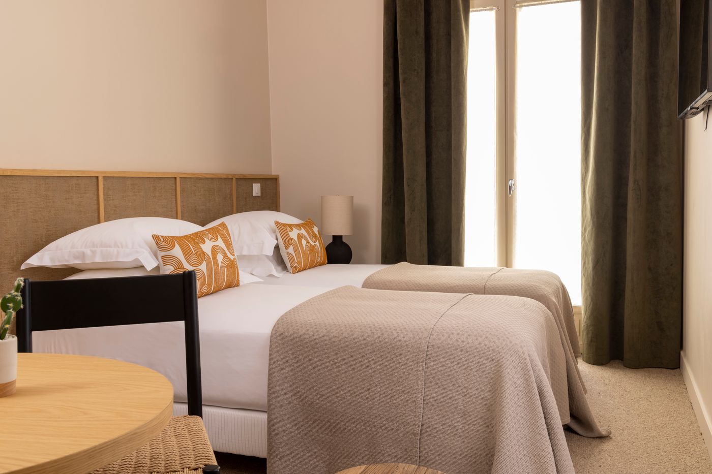 Hotel Joe M-France-PARIS-Room-9