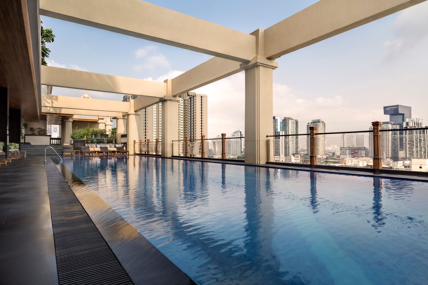 Lancaster-Bangkok-Pool-1