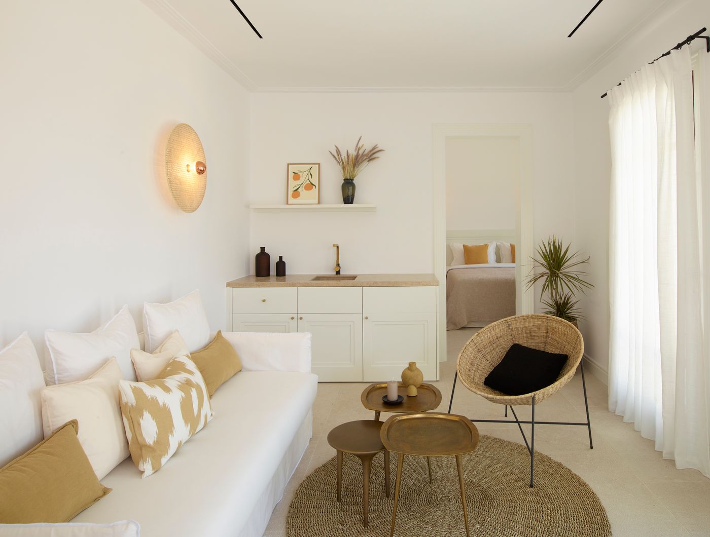 Bonzoe-Suites---Villas-Room-34