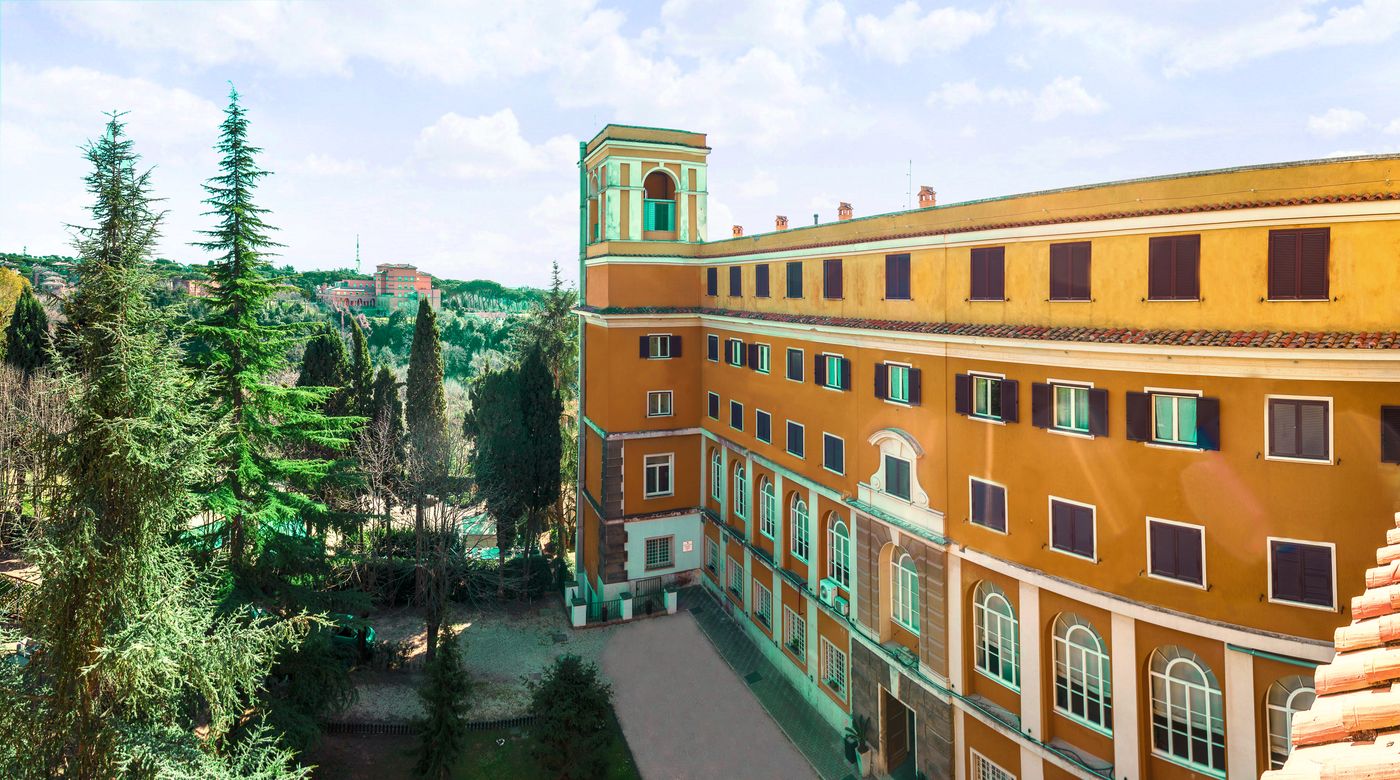 LH-Hotel-Roma-Montemario-General-view-1