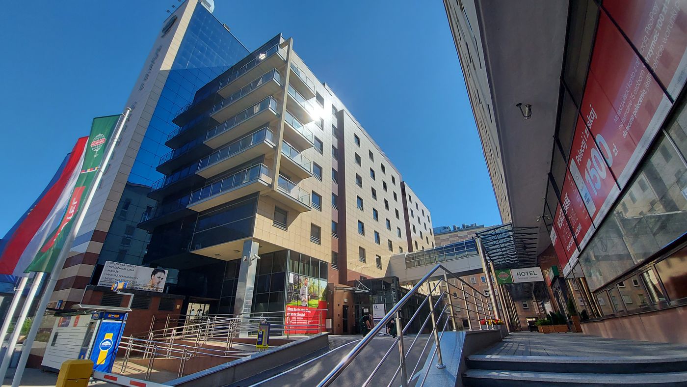 Gromada-Warszawa-Centrum-General-view-3