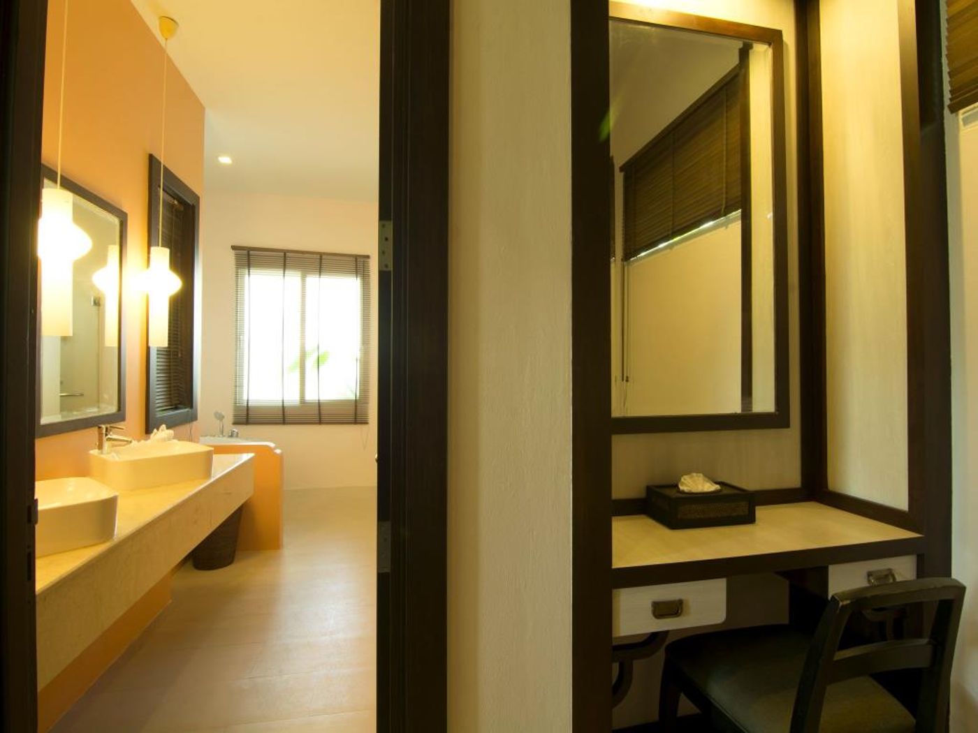 Anyavee-Tubkaek-Beach-Resort-Room-36