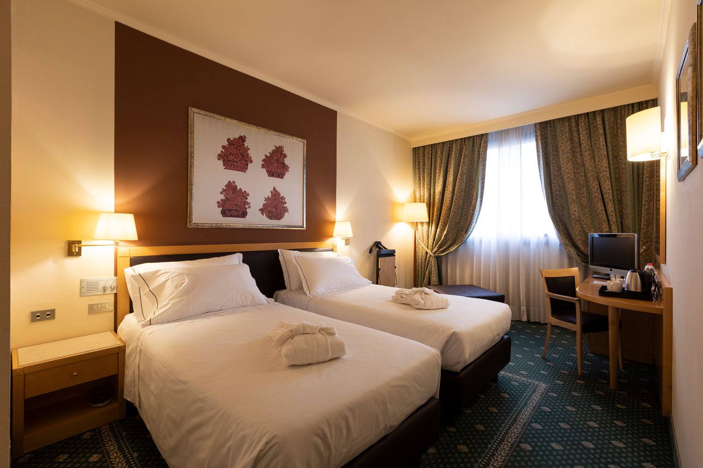 City-Life-Hotel-Poliziano-Room-22