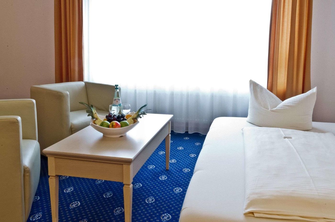 Stadthotel Gersthofen-Germany-GERSTHOFEN -Room-7