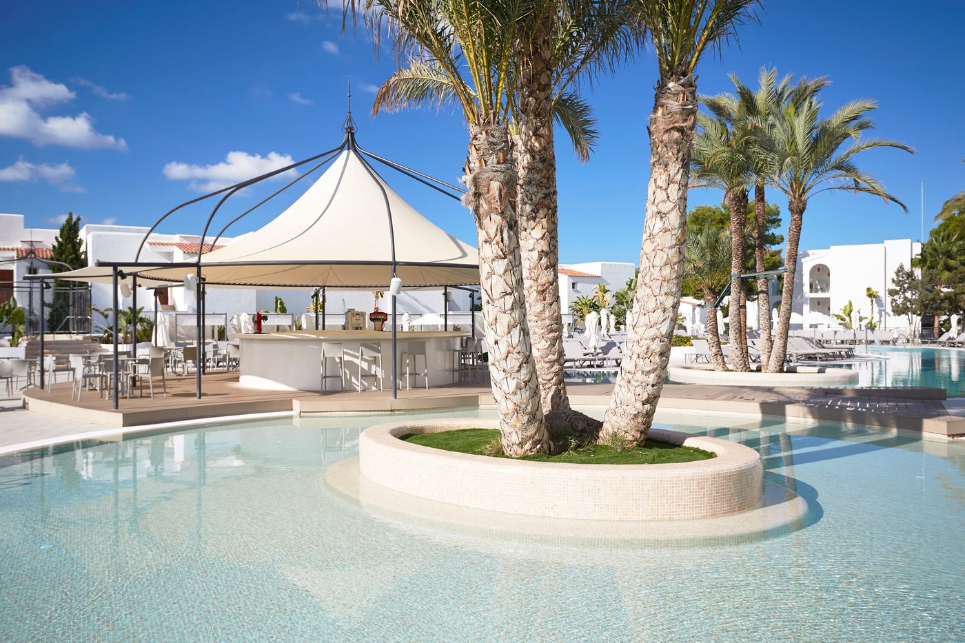 Insotel-Club-Tarida-Playa-Bar-8