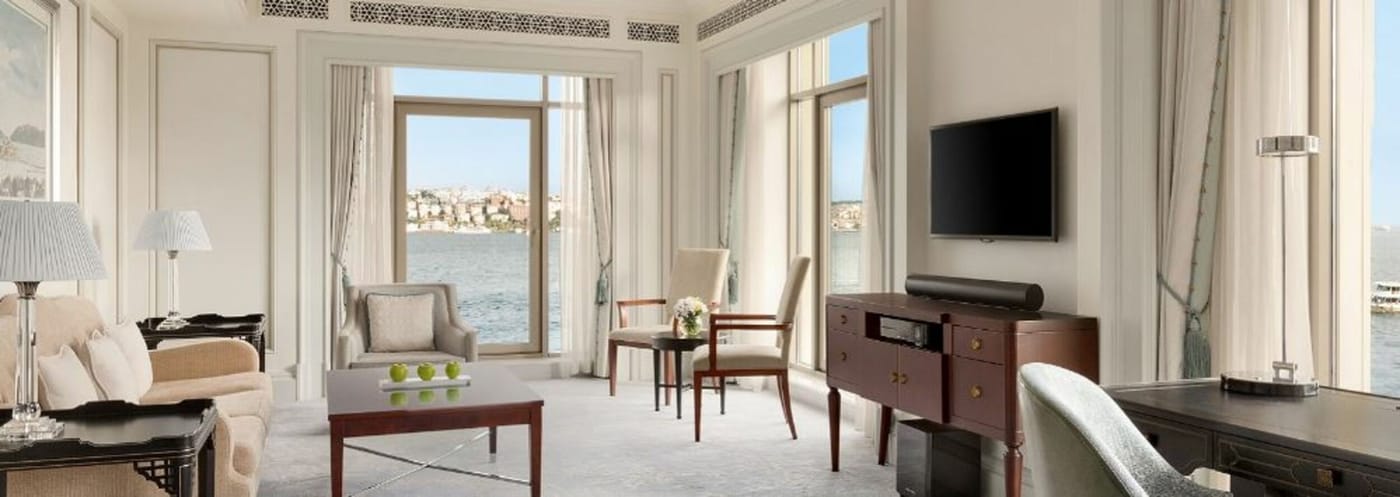 Shangri-La-Bosphorus--Istanbul-Room-46