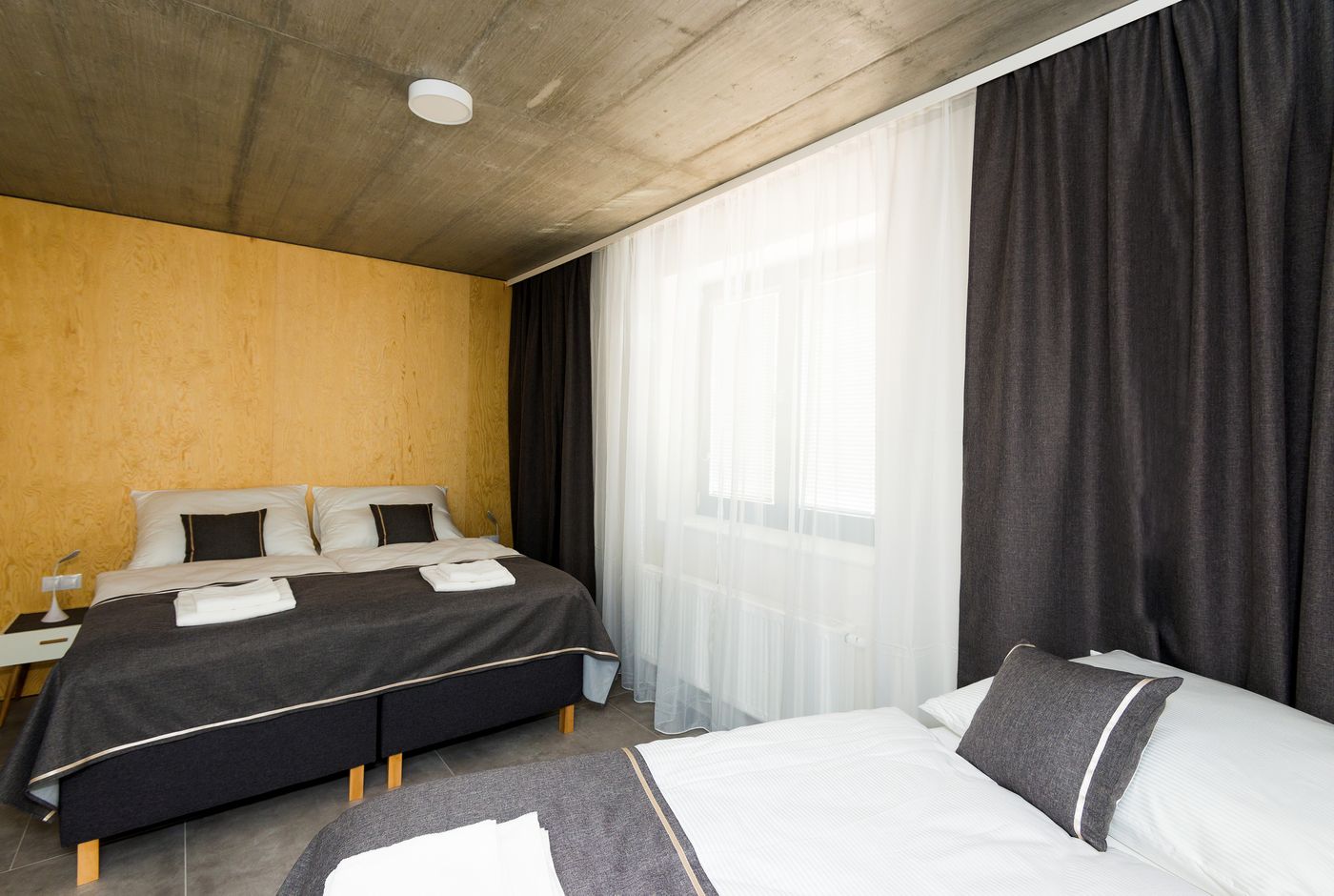 Residence-Trafick-Room-29