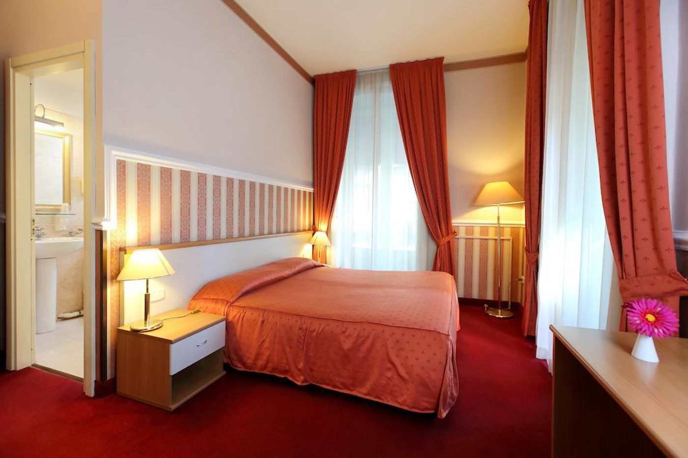 Catania-Centro-Rooms-Room-10