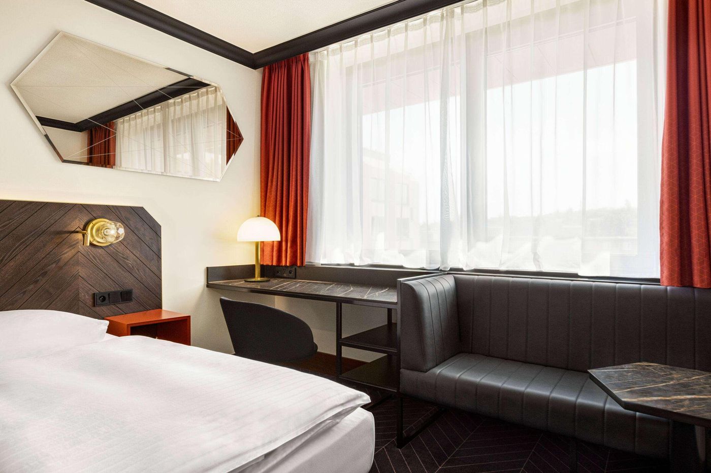 Vienna-House-by-Wyndham-Diplomat-Prague-Room-28