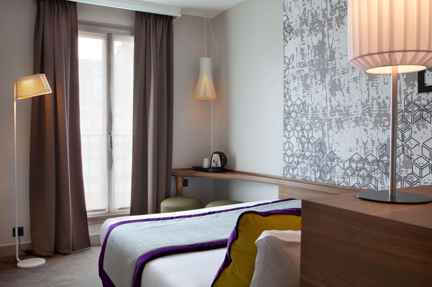 Hotel-des-Nations-Saint-Germain-Room-17