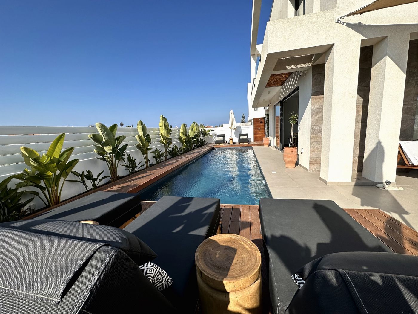 Louis Lora Pearl Luxury Villa