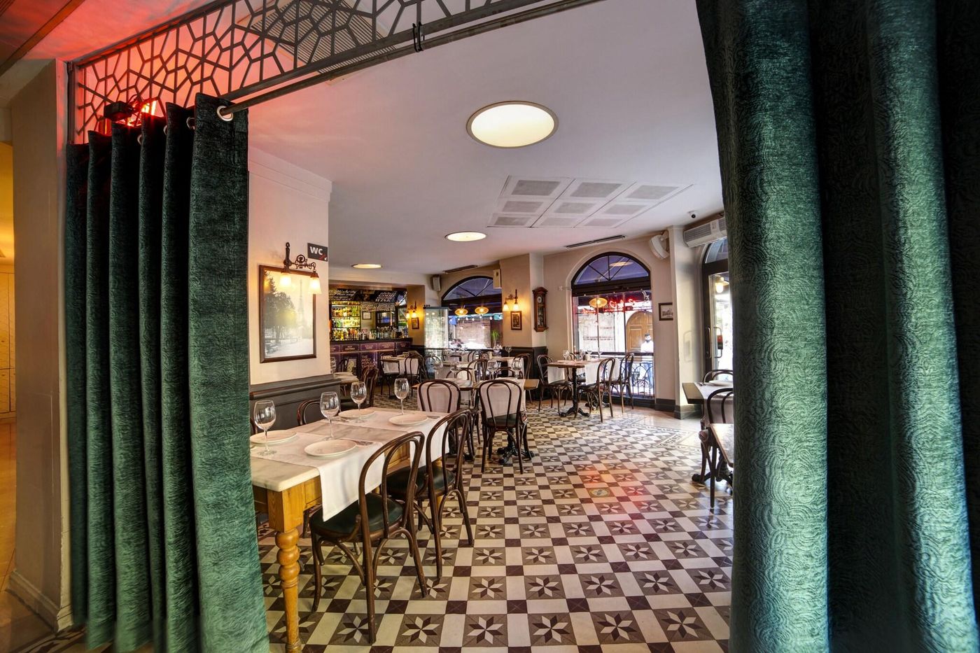 Faros-Old-City-Hotel-Restaurant-9