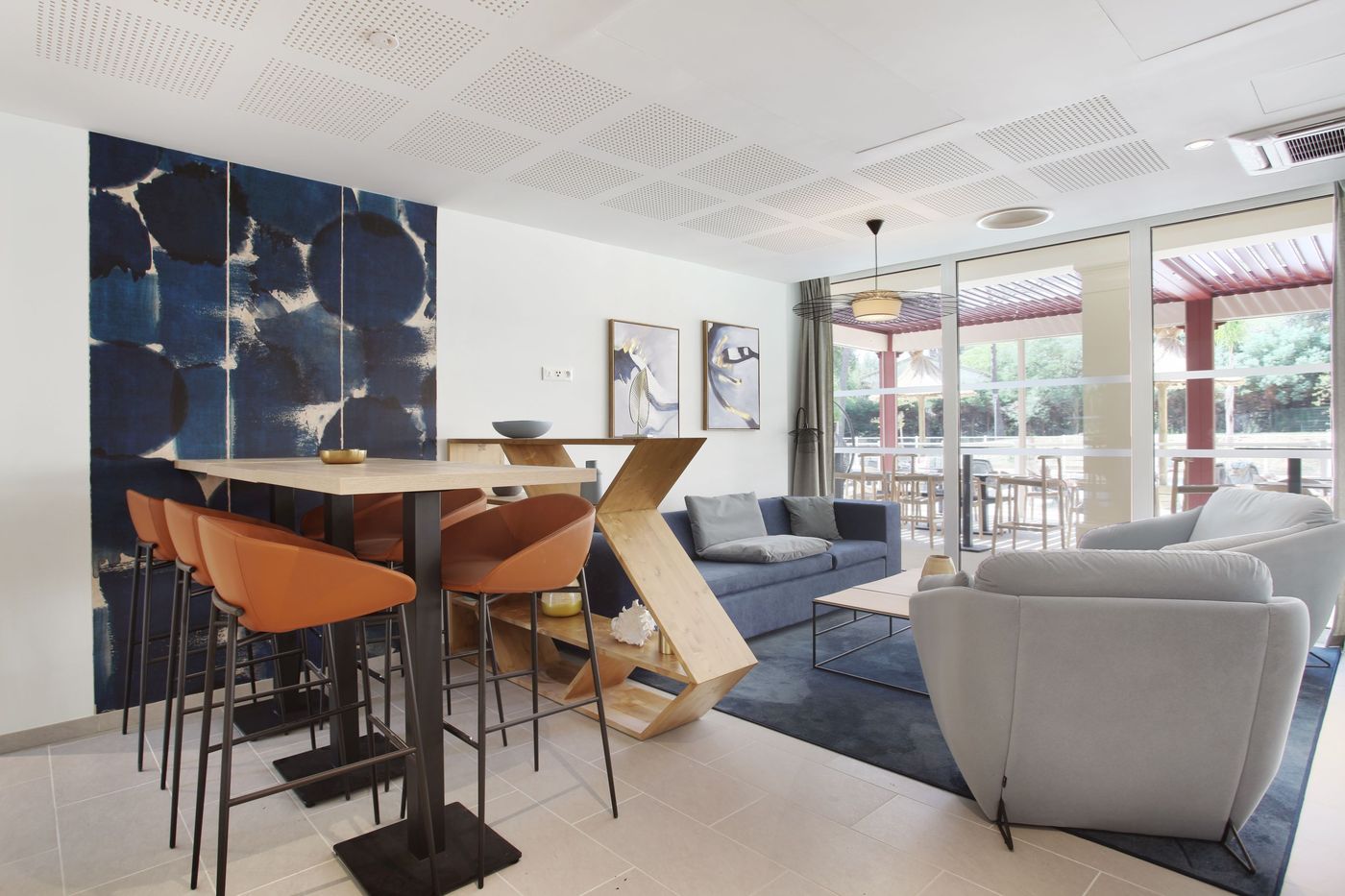 Residence Prestige Odalys Les Canissons-France-CAVALAIRE-SUR-MER-Restaurant-4