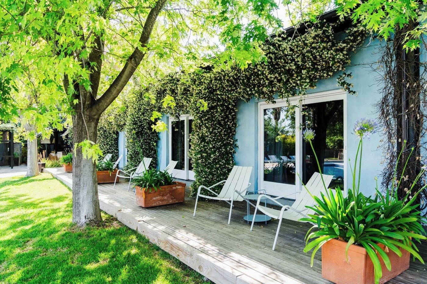 Mas-Passamaner-Terrace-8